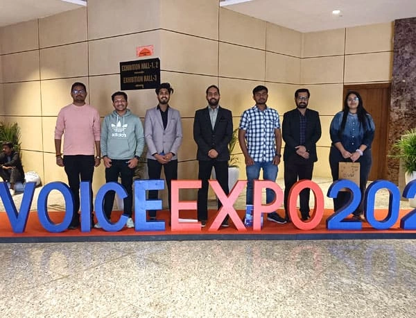 Networking at IT Voice Expo event